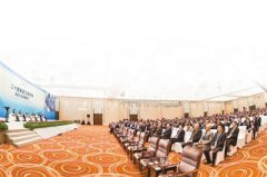 传递信心擘画蓝图——与会工商界人士