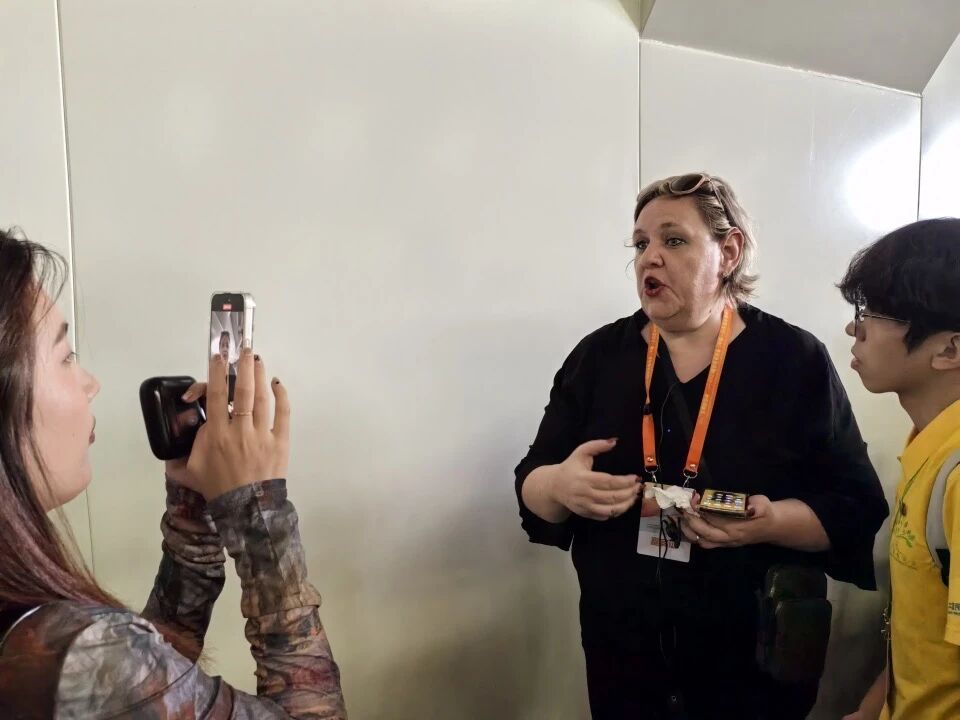 ����͢ʫ�˰����ȡ����ݰ������ܼ��߲ɷ�